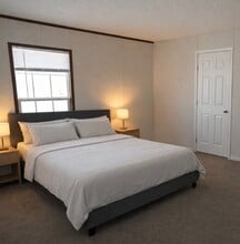 80 Dunlap Cir in Oxford, MI - Building Photo - Building Photo