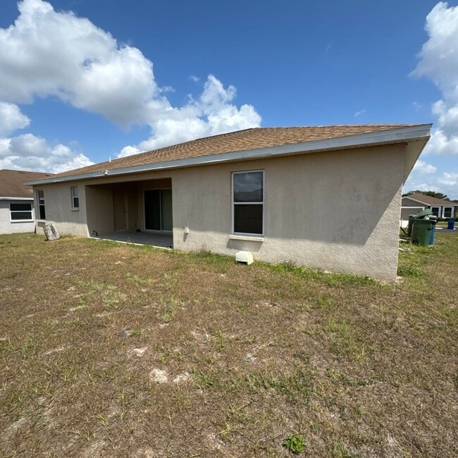 4876 Summerfield Cir in Winter Haven, FL - Building Photo - Building Photo