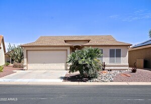 1800 E Winged Foot Dr in Chandler, AZ - Building Photo