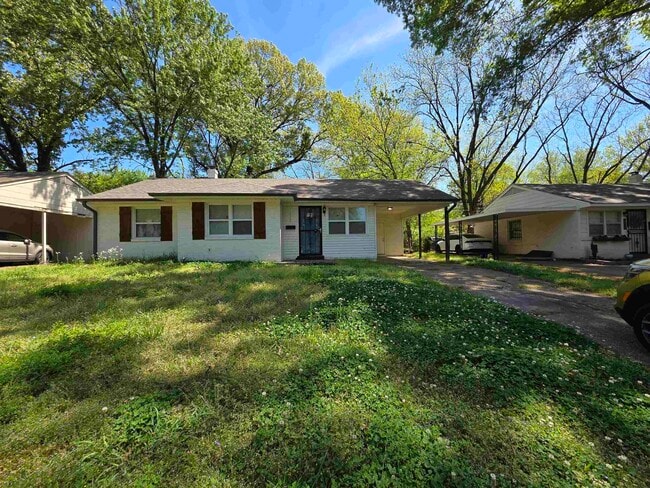 property at 1486 Patterson St