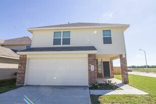 12702 Memorial Ranch Rd in Houston, TX - Building Photo