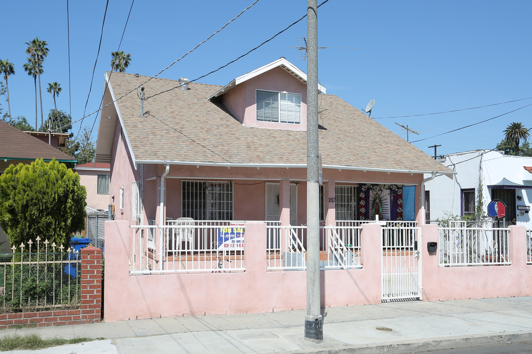 1817 S Catalina St in Los Angeles, CA - Building Photo