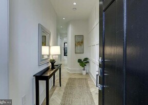 1712 15th St NW, Unit #1 in Washington, DC - Building Photo