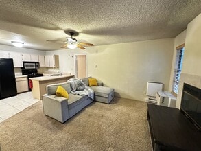 2700 S White Mountain Rd in Show Low, AZ - Building Photo - Building Photo