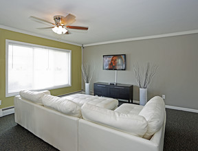 Drakeshire Apartments in Lapeer, MI - Foto de edificio - Interior Photo