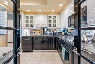 434 Chilean Ave in Palm Beach, FL - Building Photo - Building Photo