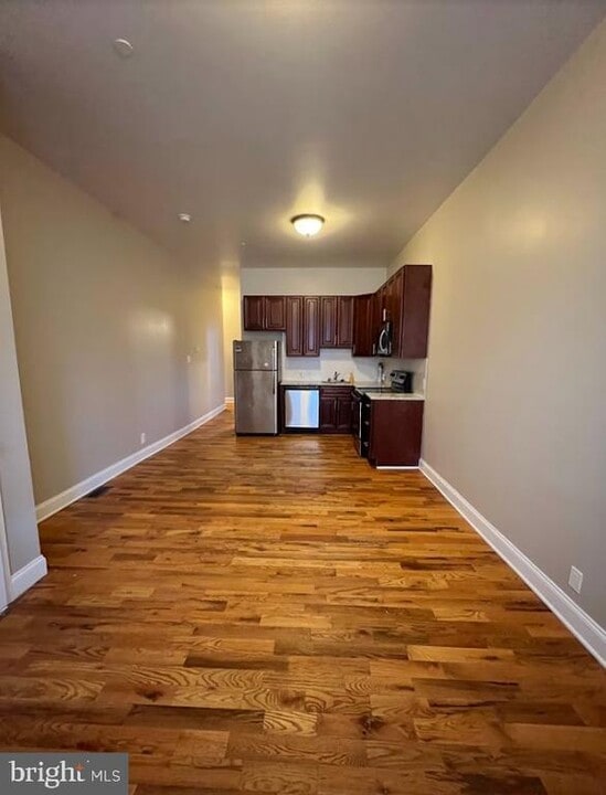 605 N 34th St in Philadelphia, PA - Building Photo