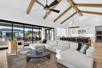 404 Prairie Clover Dr in Dripping Springs, TX - Building Photo - Building Photo