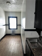 401 Ridgeway Ave in Rochester, NY - Building Photo - Building Photo