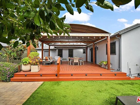 1525 Glenavon Ave in Los Angeles, CA - Building Photo - Building Photo