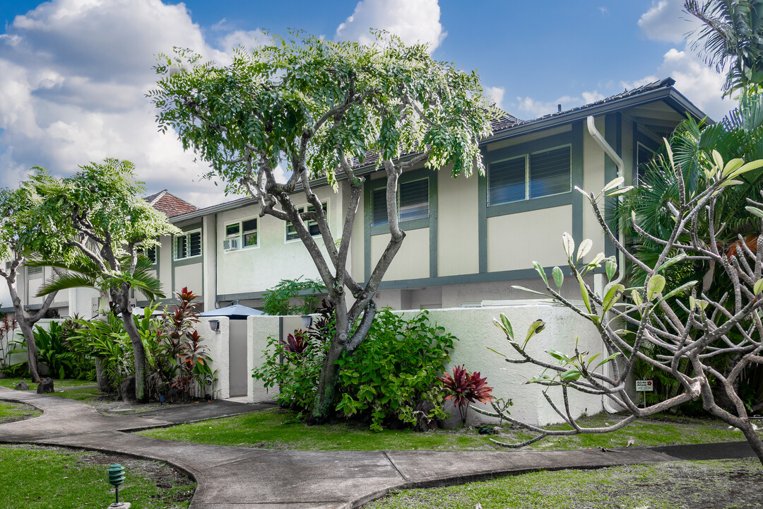 Gateway Peninsula in Honolulu, HI - Building Photo