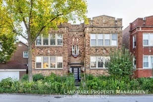 9 Garfield St in Oak Park, IL - Building Photo