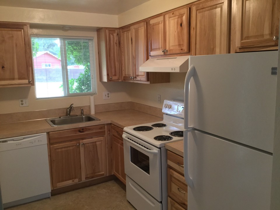 Lone Oak Apartments in Eugene, OR - Building Photo