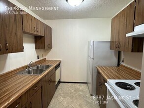 8387 Jasmine St in Virginia, MN - Building Photo - Building Photo