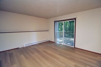 3736 SW 10th Ave in Portland, OR - Building Photo - Building Photo