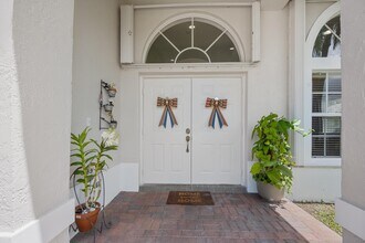 4062 Bahia Isle Cir in Wellington, FL - Building Photo - Building Photo