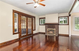 681 Whitney Rd in Fairport, NY - Building Photo - Building Photo