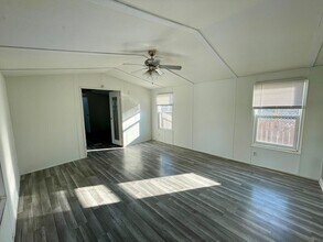 630 N Wesley St in Springfield, IL - Building Photo - Building Photo