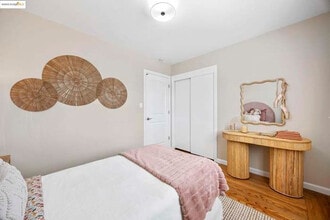 20674 Forest Ave in Castro Valley, CA - Building Photo - Building Photo