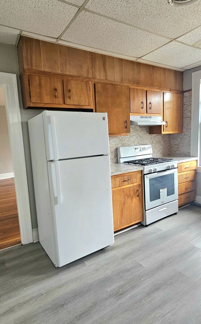 305 Main St in West Haven, CT - Building Photo - Building Photo