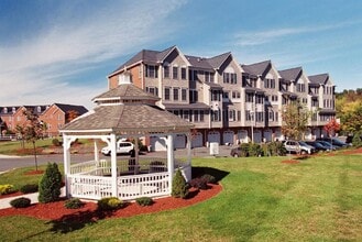 Sun Valley at Florham Park in Florham Park, NJ - Foto de edificio - Building Photo
