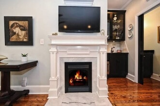 600 Hermitage Ct in Charlotte, NC - Foto de edificio - Building Photo