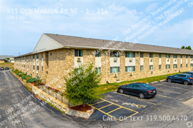 911 Old Marion Rd NE in Cedar Rapids, IA - Building Photo - Building Photo