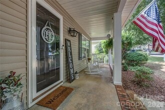 121 Pratt St in Belmont, NC - Building Photo - Building Photo