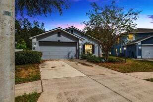 7533 Terrace River Dr in Tampa, FL - Building Photo