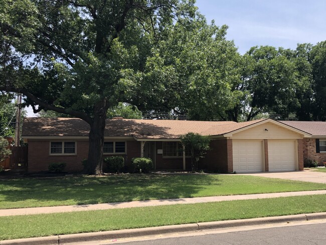 property at 3415 60th St
