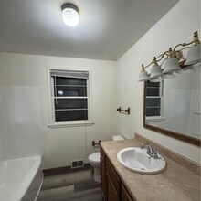 1309 Stone St in Sandusky, OH - Foto de edificio - Building Photo