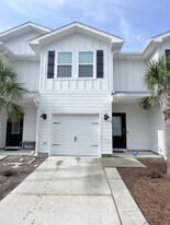 15 Redbird Lp in Destin, FL - Building Photo