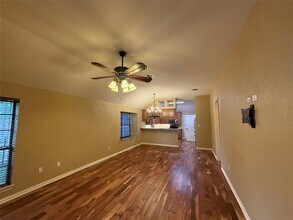 1010 Roberts Bend Ct in Granbury, TX - Building Photo - Building Photo
