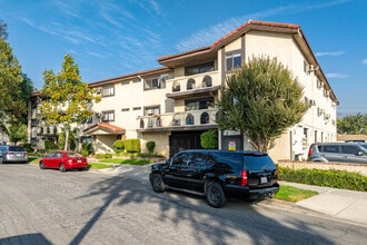 1920 Peyton Ave in Burbank, CA - Foto de edificio - Building Photo