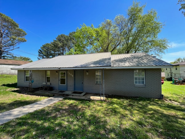 3504 Cole Ave in Florence, AL - Building Photo - Building Photo