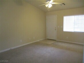 10336 Melon Cactus St in Las Vegas, NV - Building Photo - Building Photo