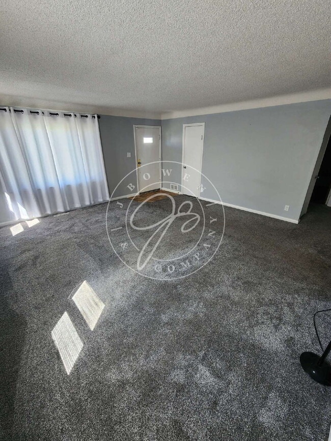 1315 Luscombe Dr in Toledo, OH - Building Photo - Building Photo