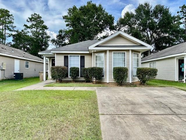 8900 Winter Ct in Mobile, AL - Foto de edificio