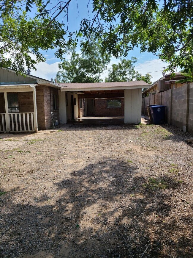 1840 Galena St SE in Albuquerque, NM - Building Photo - Building Photo