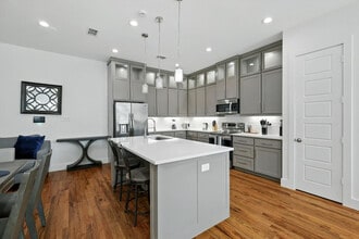 3129 Rutz St in Dallas, TX - Building Photo - Building Photo
