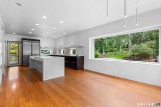 118 Roseville Rd in Westport, CT - Building Photo - Building Photo