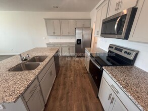 1563 Amberview Ln in Kernersville, NC - Building Photo - Building Photo