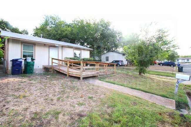 1000 Morris Dr