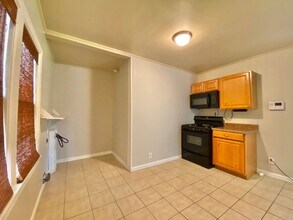 2429 26th St in Lubbock, TX - Building Photo - Building Photo