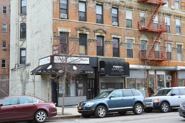 2807 Eighth Ave in New York, NY - Foto de edificio - Building Photo