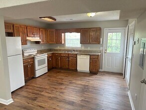2861 Michigan Ave Rd NE in Cleveland, TN - Building Photo - Building Photo