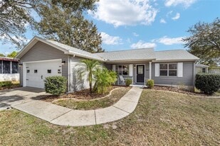 1613 Cherry Hill Rd in Lady Lake, FL - Building Photo