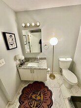 920 W 35th Pl in Chicago, IL - Building Photo - Building Photo