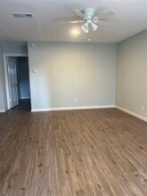 4624 Bell St in Houston, TX - Building Photo - Building Photo