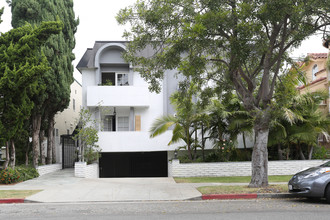 907 7th St in Santa Monica, CA - Building Photo - Building Photo